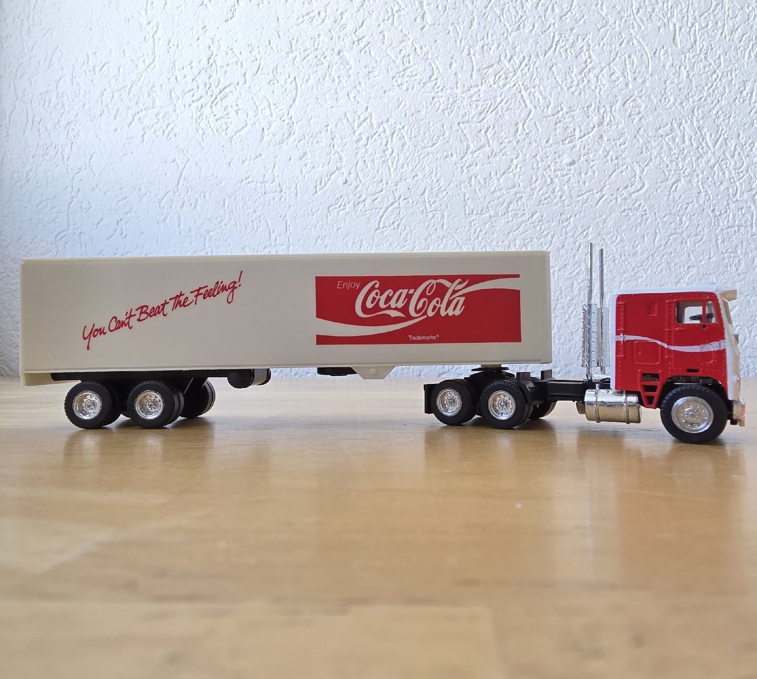 Albedo Kit di modellismo & Modellini statici: Coca-Cola Truck Modell HO – Usato da Männedorf venduto da Modellbau-wyss 1