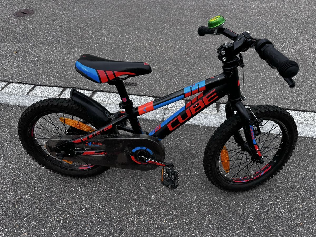 Cube Velos: Kindervelo CUBE "Race" 16 Zoll – Gebraucht aus Zürich von sold5