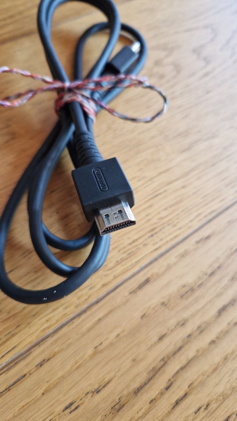 Nintendo Console: Nintendo Switch inkl. Zubehör – Usato da Schlierbach venduto da arn_qqg5 3