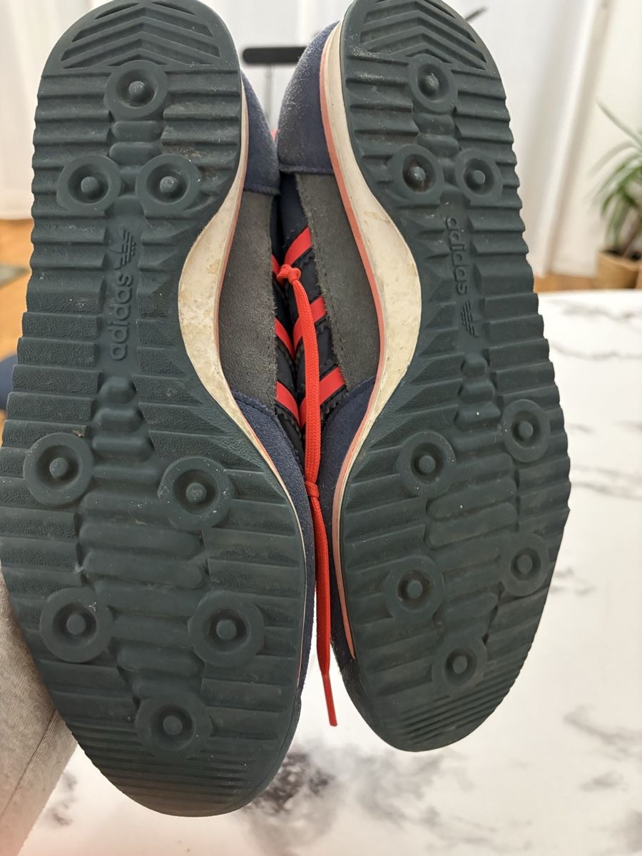 Scarpe da uomo: Adidas, pointure 40 2/3 – Usato da Mont-sur-Lausanne venduto da Melmel83 2
