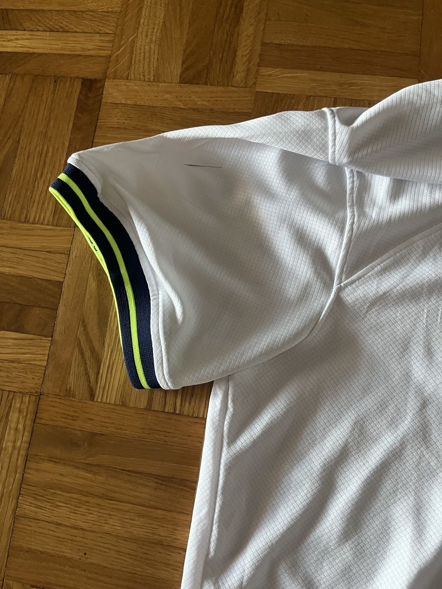 Tottenham Maillots de corps & Pantalons: Maillot Tottenham taille L 22/23 – D'occasion à Lausanne par gal_j7tw 3