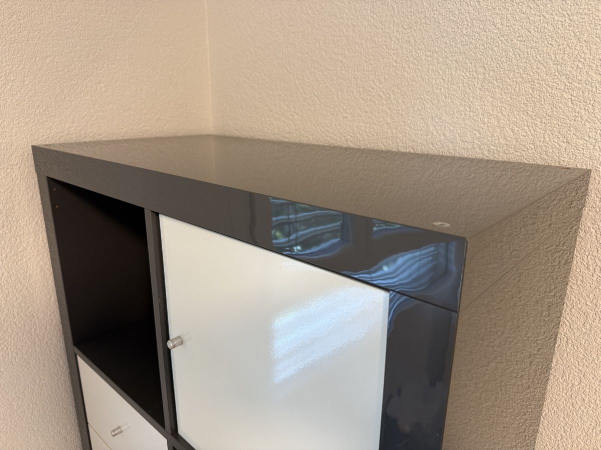 Ikea Scaffali: Ikea Kallax Regal grau, hochglanz – Usato da Russikon venduto da manureloop 1