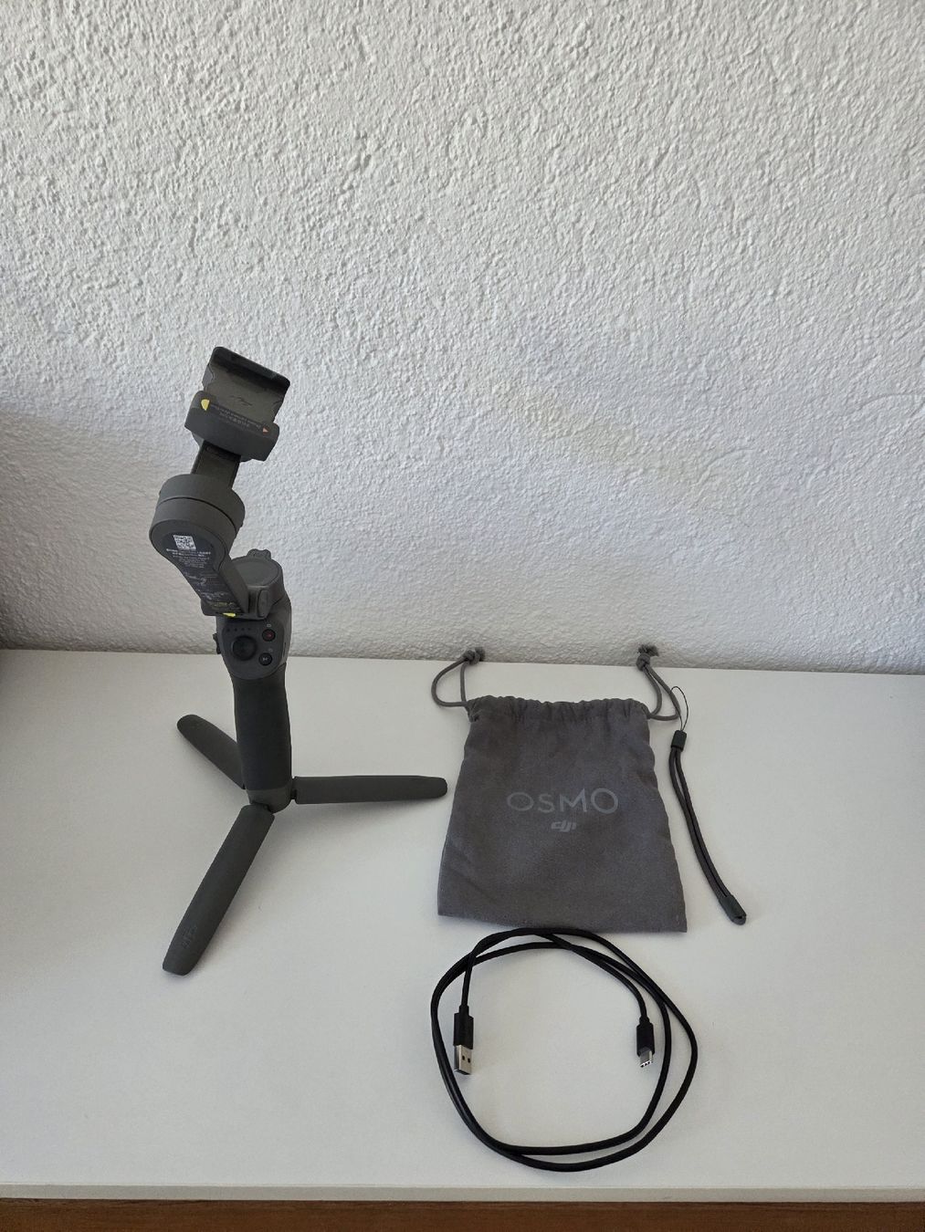 DJI Trépieds & Accessoires: DJI Osmo 3 mobile  – Neuf (Voir description) à Ballwil par Mygind