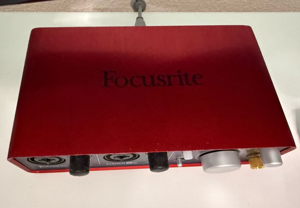Focusrite Scarlett 2i2 1st Gen - neuwertig (Neu (gemäss