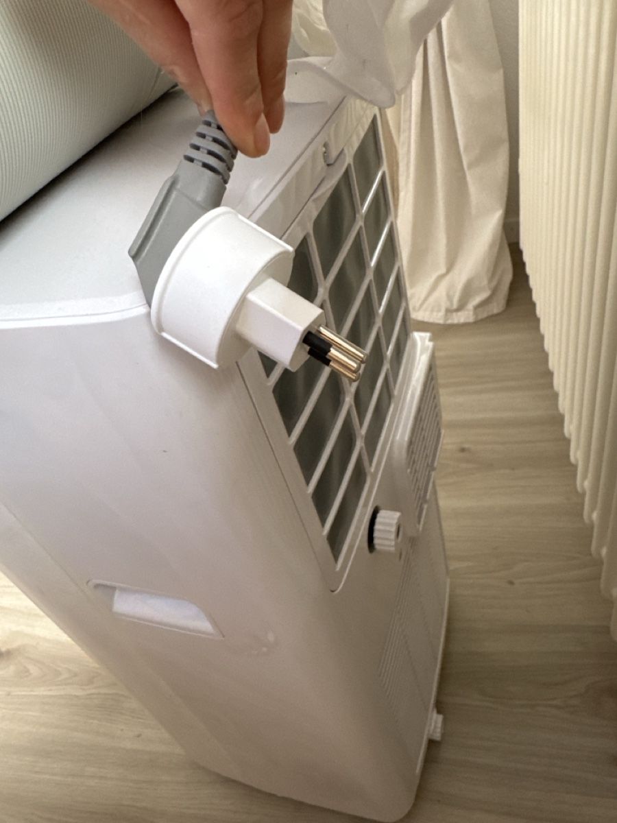 Condizionatori: Air Conditioner gebraucht  – Usato da Bülach venduto da Mellinchen30 2