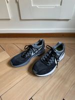 NIKE - Zoom Sneaker Laufschuh schwarz-grau 44.5