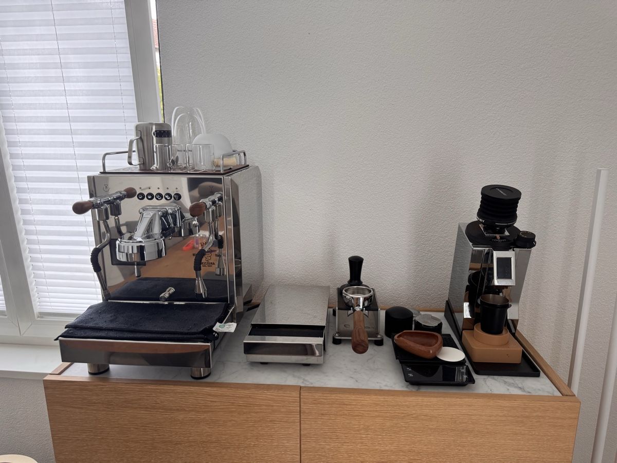 Bezzera Kaffeemaschinen & Espressomaschinen: Barista-Set mit Bezzera Top Duo DE & Eureka Mignon Spec. – Gebraucht aus Fahrwangen von Predator5612