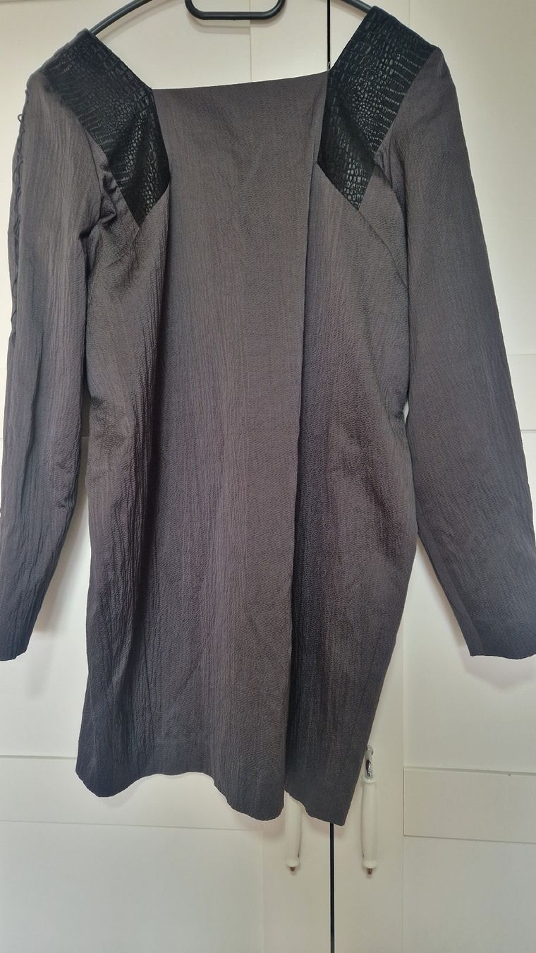 Vestiti: Robe Heimstone T. 38 – Usato da Pully venduto da Patriciaeve 4