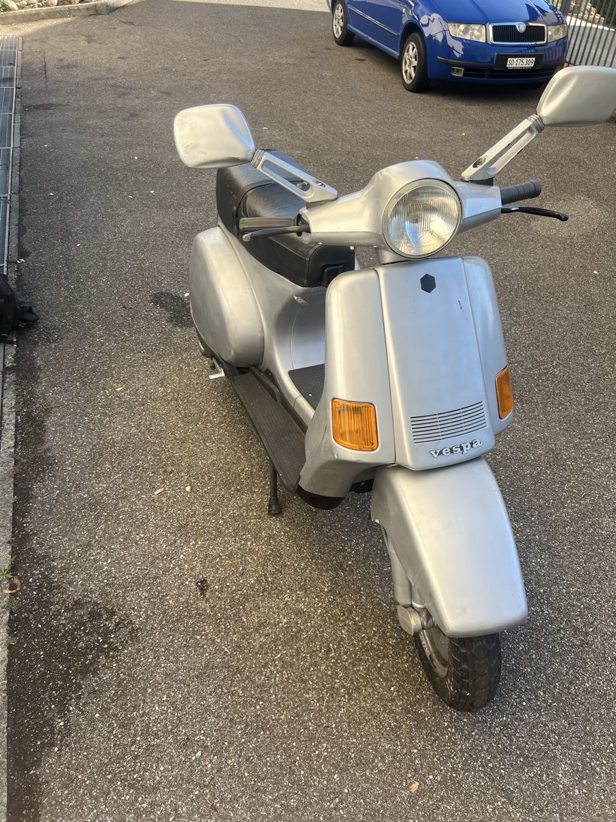 Piaggio Strada: Vespa Cosa 125 – Difettoso da Grenchen venduto da nic_87y9 1