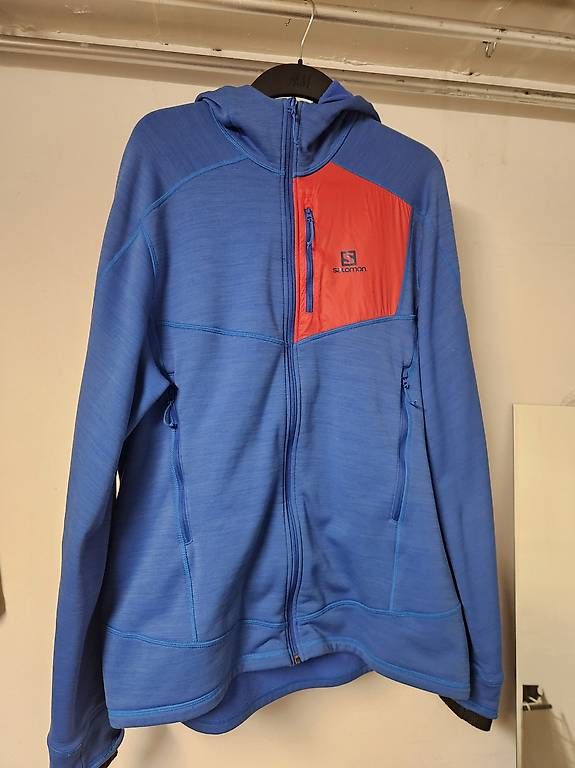 Maglioni & Felpe: Salomon Hoodie XXL – Usato da Münchenstein venduto da Singleroad 2