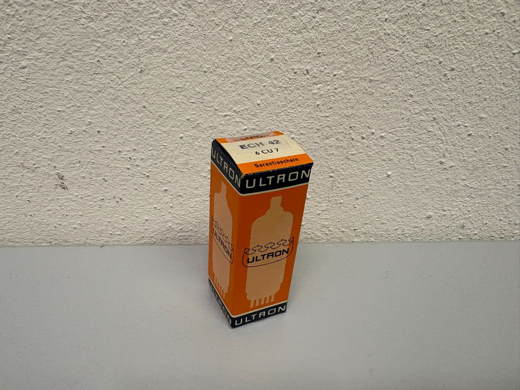 Componenti elettronici: Ultron ECH 42 – Usato da Hochdorf venduto da av-electronics
