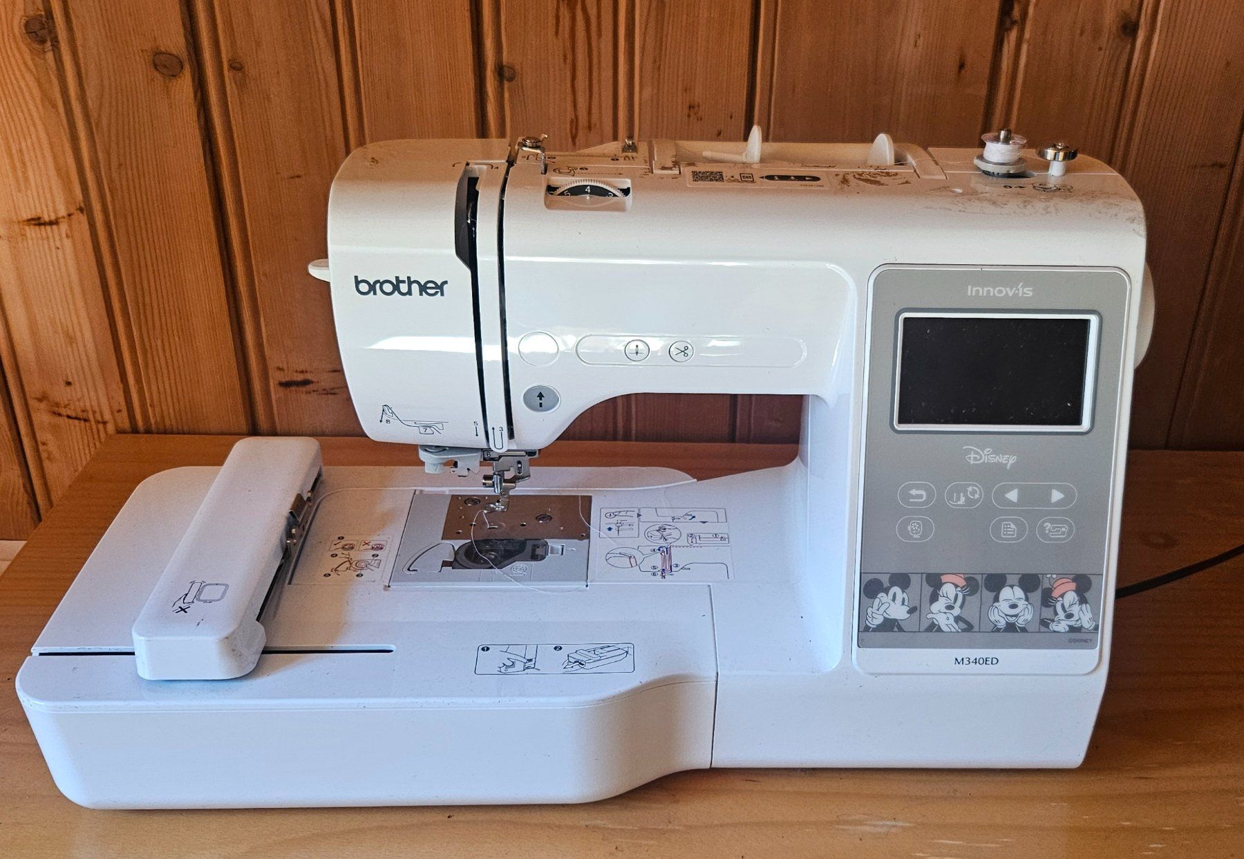 Macchine da cucire: Brother Stickmaschine Disney – Usato da Guttannen venduto da Lumi77.