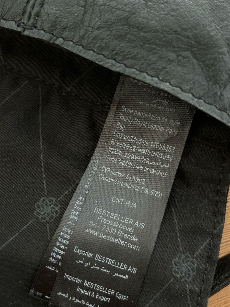 Pieces Sacs femmes: Petit sac en cuir – Neuf (Voir description) à Neuchâtel par Yaya2020 8