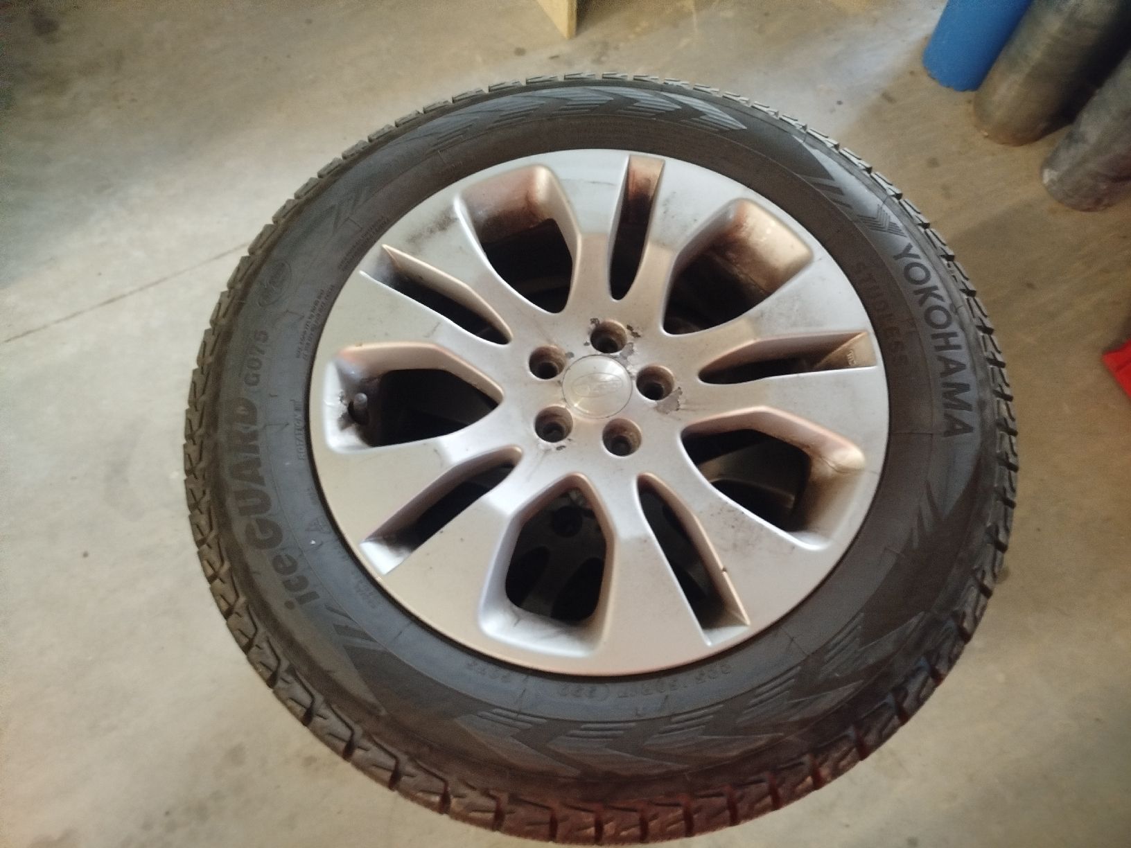 Subaru Pneumatici & Ruote complete: Komplettrad Subaru Outback Winter – Usato da Oberkulm venduto da Virtueller88