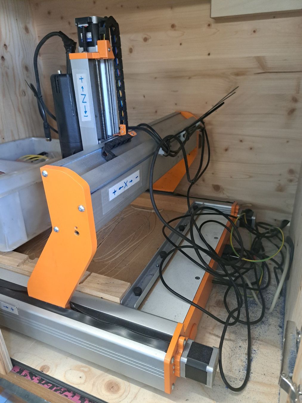 Stepcraft Alle Maschinen: STEPCRAFT-3/D.600 UCCNC LAN CNC Maschine – Gebraucht aus Thun von dan_5kf6