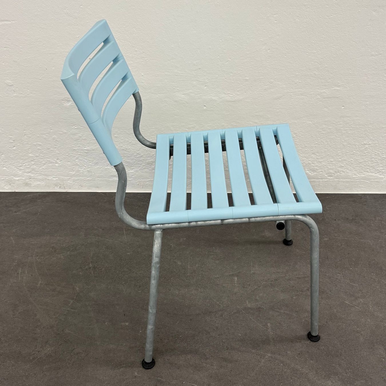 Stühle: Moobel Classic Gartenstuhl Hellblau – Gebraucht aus Schönenwerd von mcofficeshop 2
