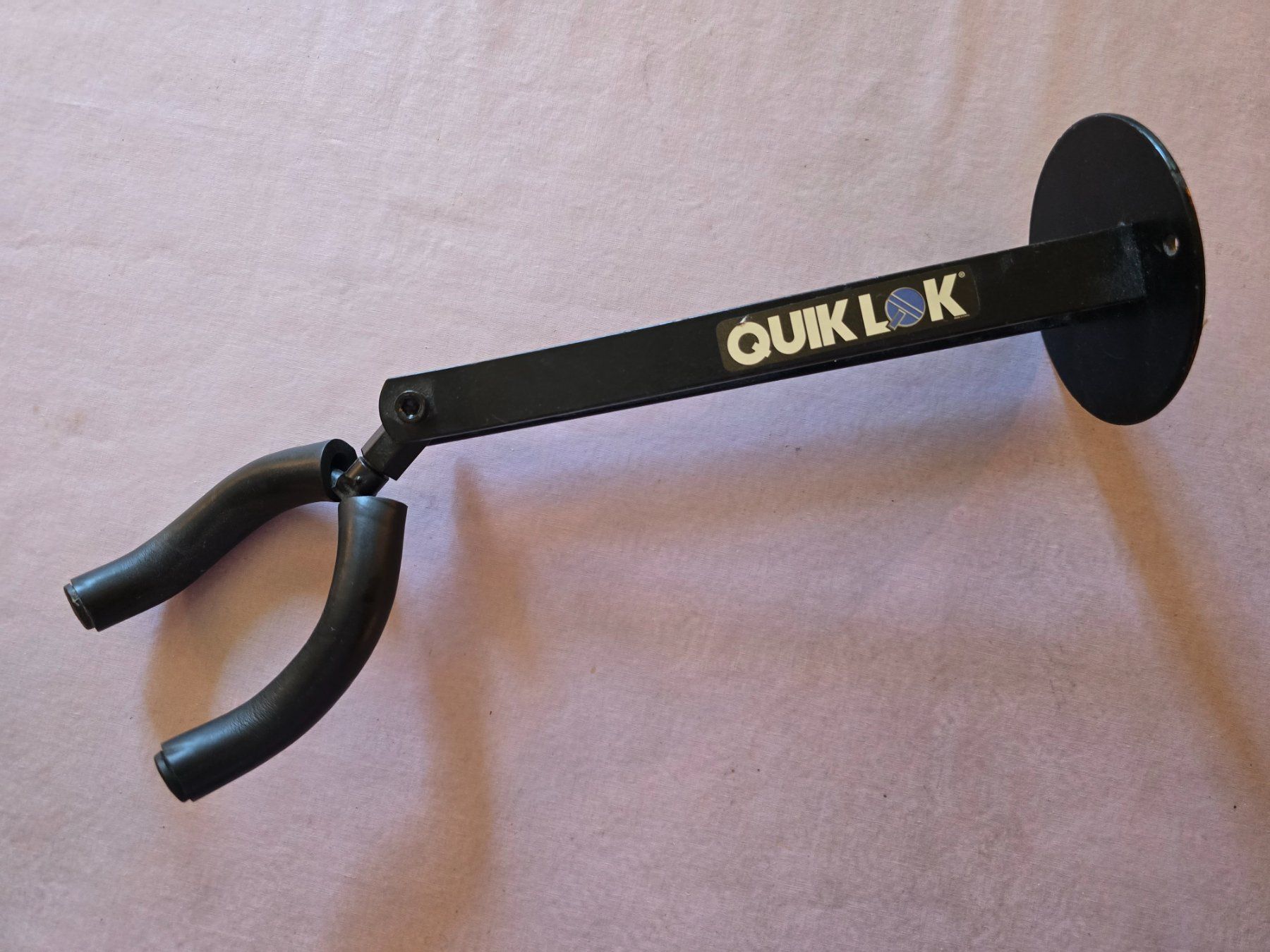 Musikinstrumente: 1 Stk. Gitarren Wandhalter ... – Gebraucht aus Zürich von Antiquedealer 1