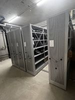 Rollregal-Anlage / mobiles Aktenarchiv mit Kurbelantrieb