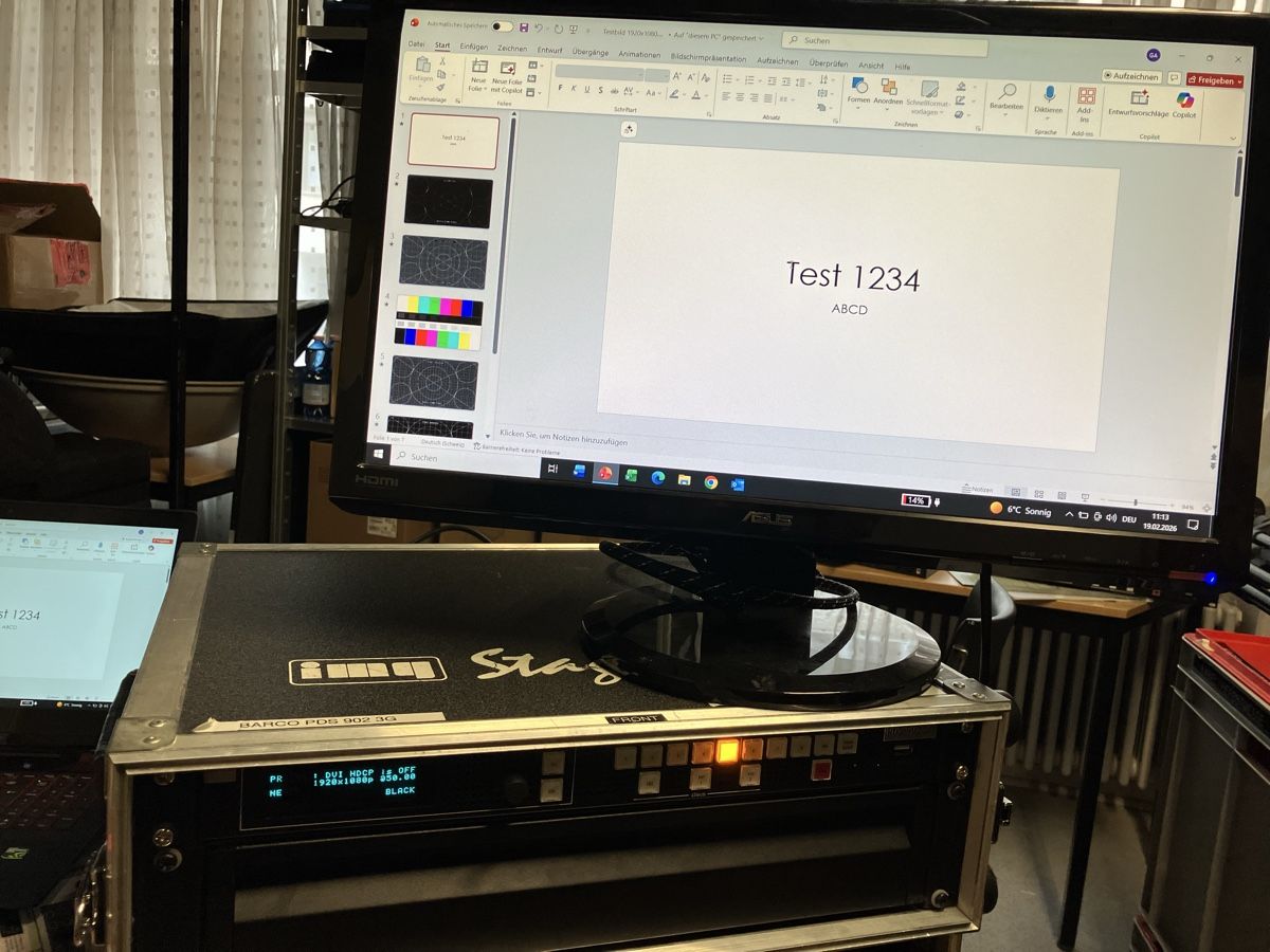 Barco Sistema di controllo: Barco PDS 902 Eventswitcher gebraucht – Usato da Basel venduto da Cooolj 1