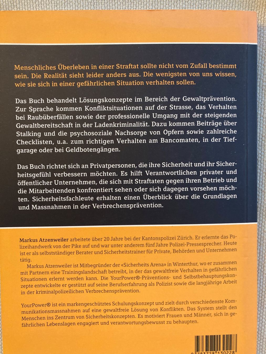 Zauberhafte Gewalt 4 Buchstaben