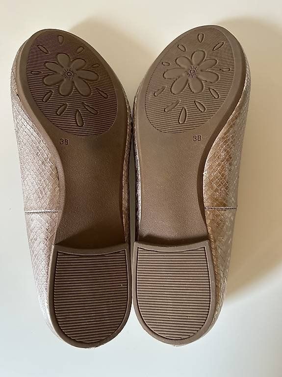 Scarpe da donna: Ballerinas Carina / 38 – Nuovo e nell'imballaggio originale da Zürich venduto da elsoca 4