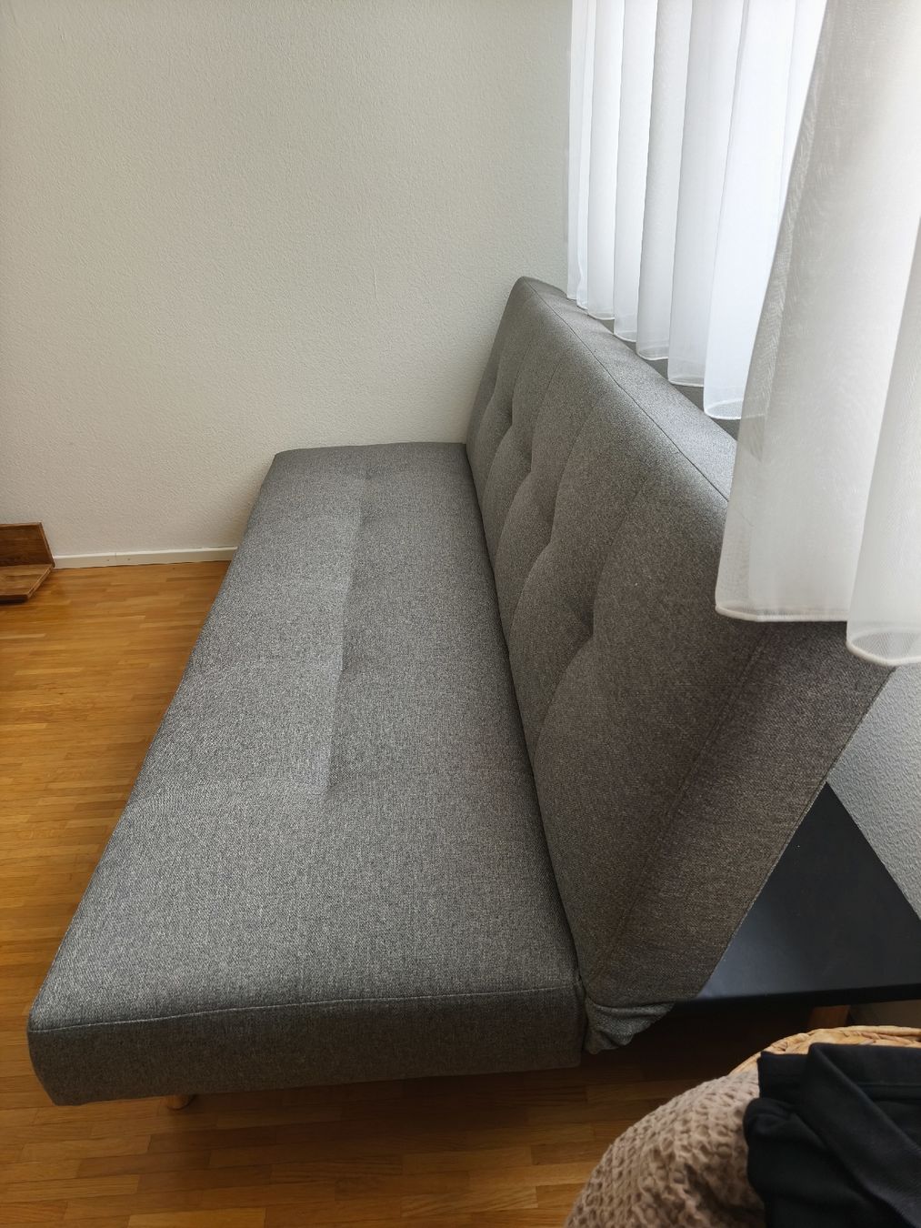 Sofas: jysk Holsted Schlafsofa Sofa Bettsofa – D'occasion à Reinach BL par MIL-HA 4