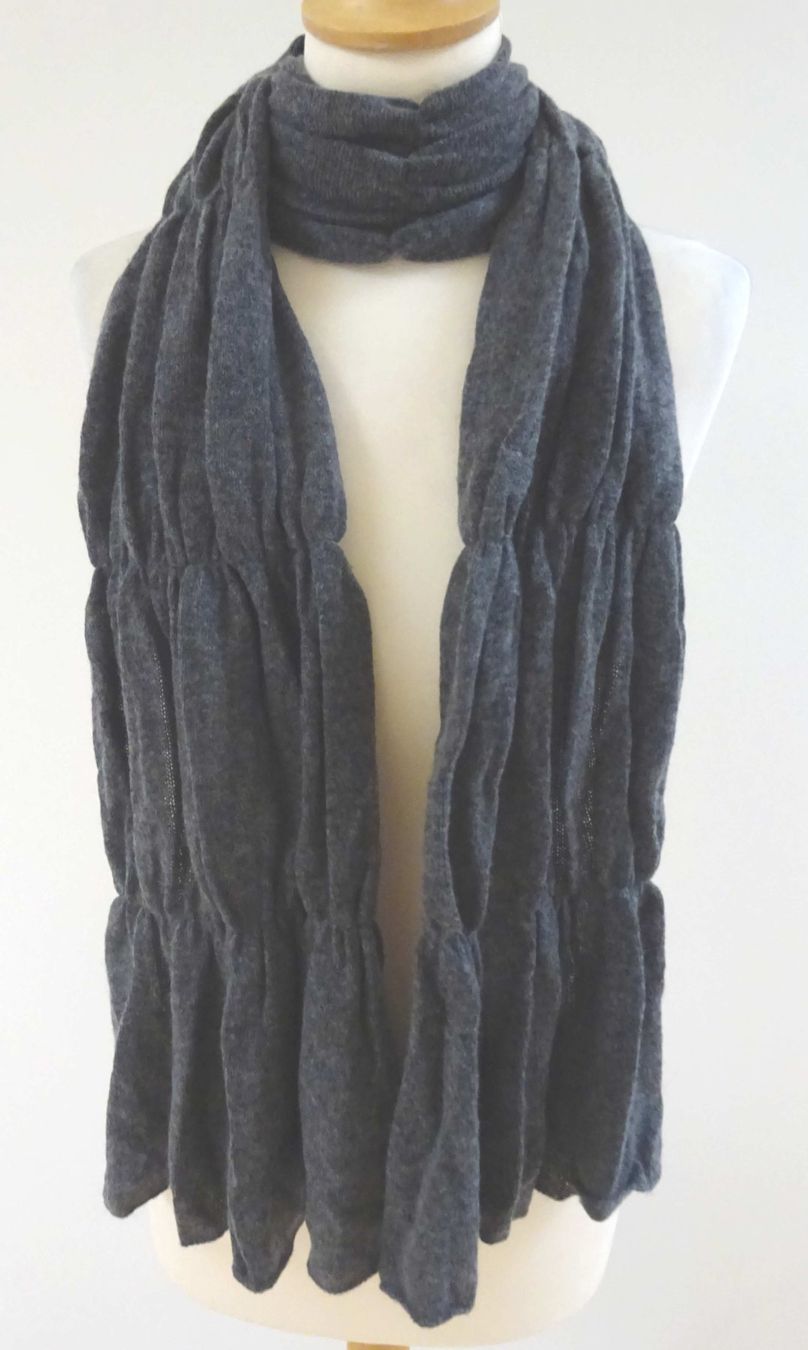 Foulard & Sciarpe: GC Fontana - Cashmere Schal - grau – Usato da Zofingen venduto da Justizia_01