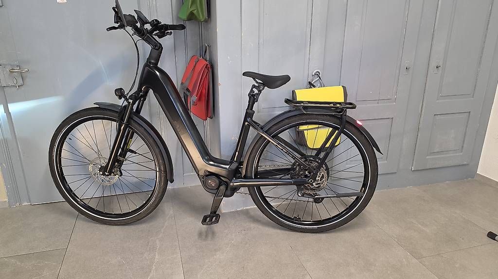Velos: E-Bike Cube Neuwertig Kathmandu  – Gebraucht aus Bronschhofen von Timi.g 7
