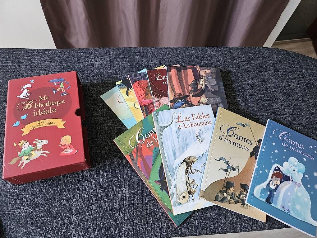 Libri: Coffret contes et fables – Usato da Fully venduto da cvivi75