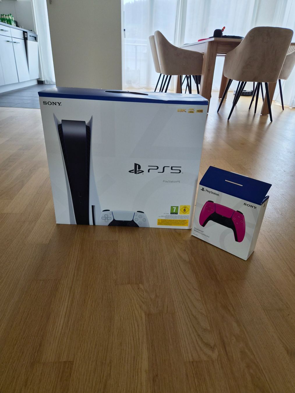 Sony Console: Playstation 5 inkl. 2 Controller & Originalverpackung – Nuovo e nell'imballaggio originale da Oberdiessbach venduto da jm_25