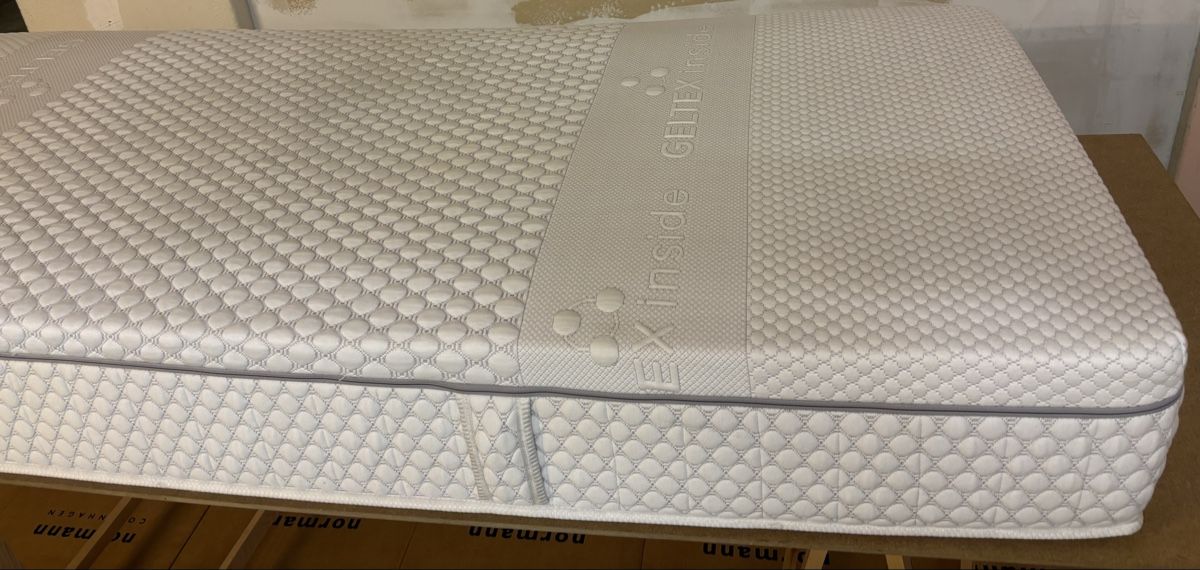 Materassi: Matratze 160x200 – Usato da Zug venduto da Deks 3