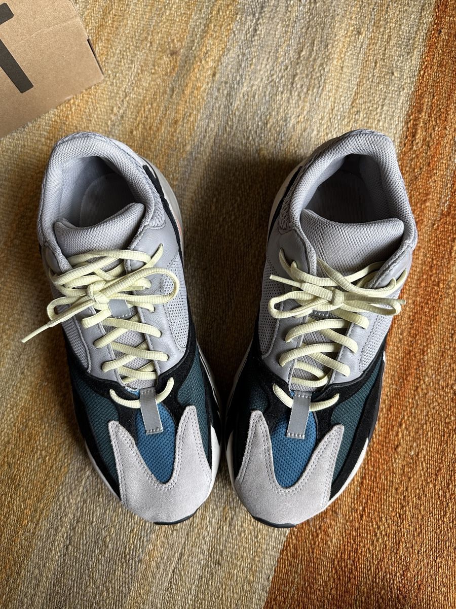 Adidas Scarpe da uomo: Yeezy 700 Wave Runner EU44.5 – Usato da Villars-Burquin venduto da Iliasso 1