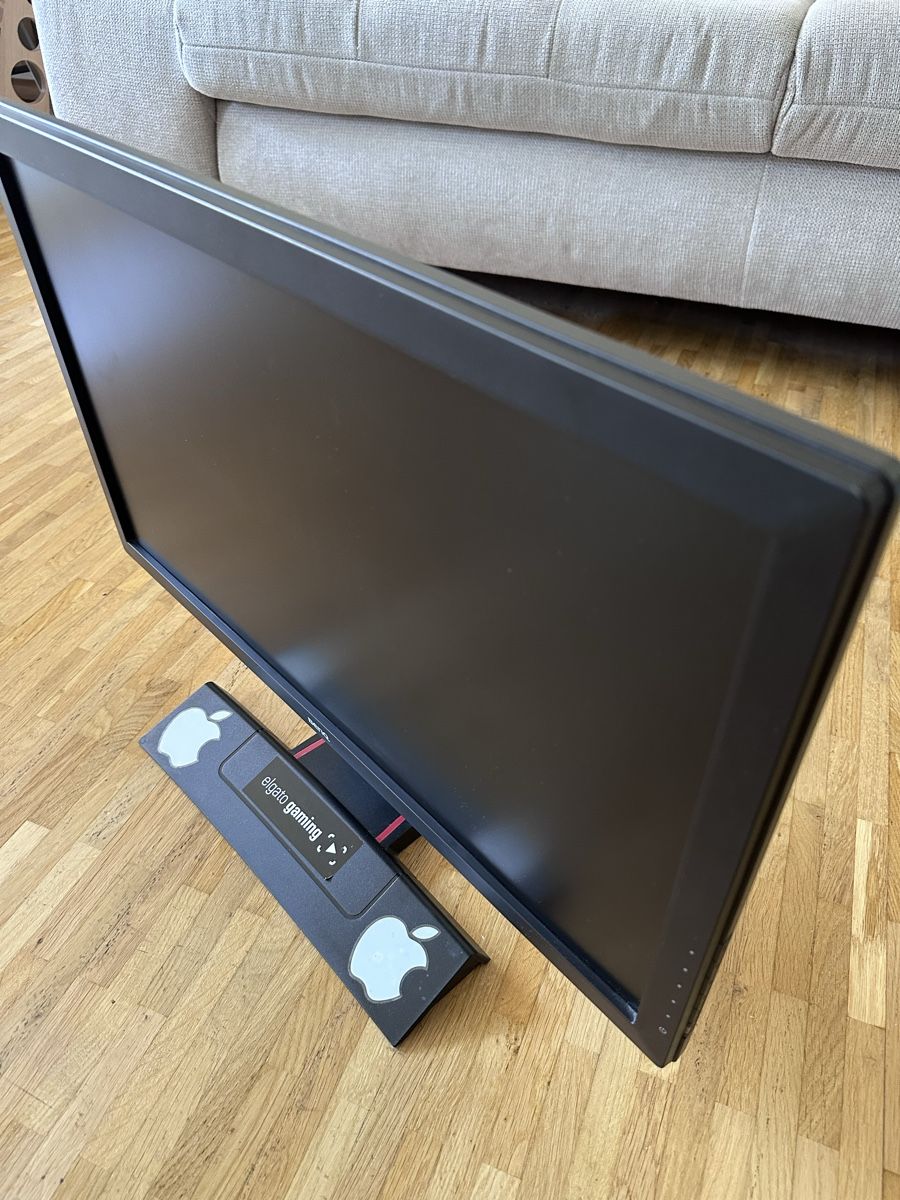 Monitore: Monitor  – Gebraucht aus Basel von vanelli35 1