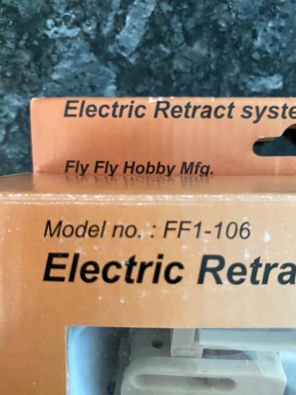 Modellismo RC: Einziehfahrwerk elektrisch – Nuovo e nell'imballaggio originale da Nottwil venduto da Furio169 3