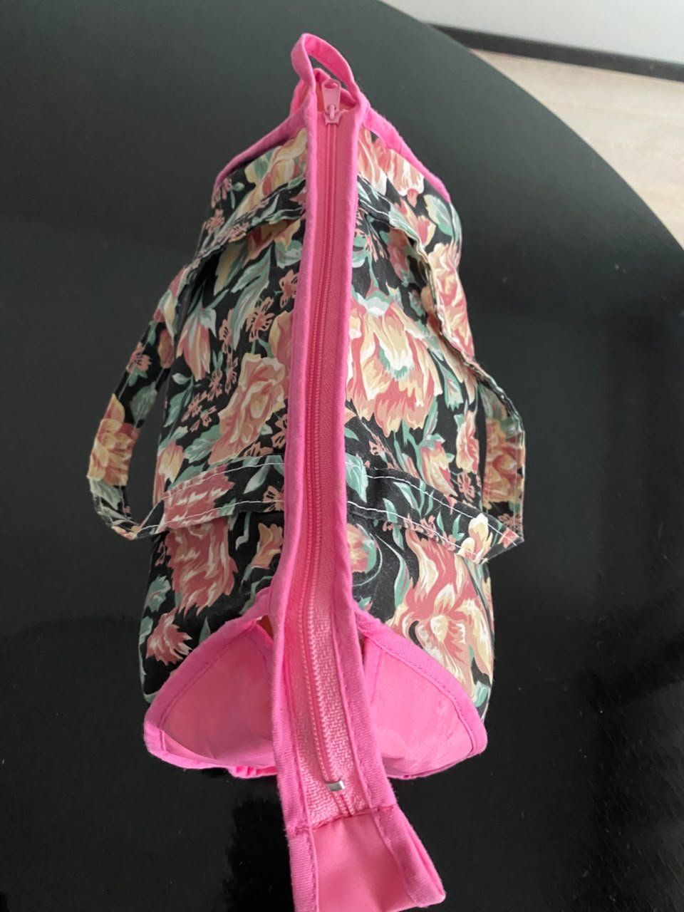 Taschen für Damen: Kosmetiktasche Blumenmuster pink Stoff – Gebraucht aus Zumikon von pat_m55d 6