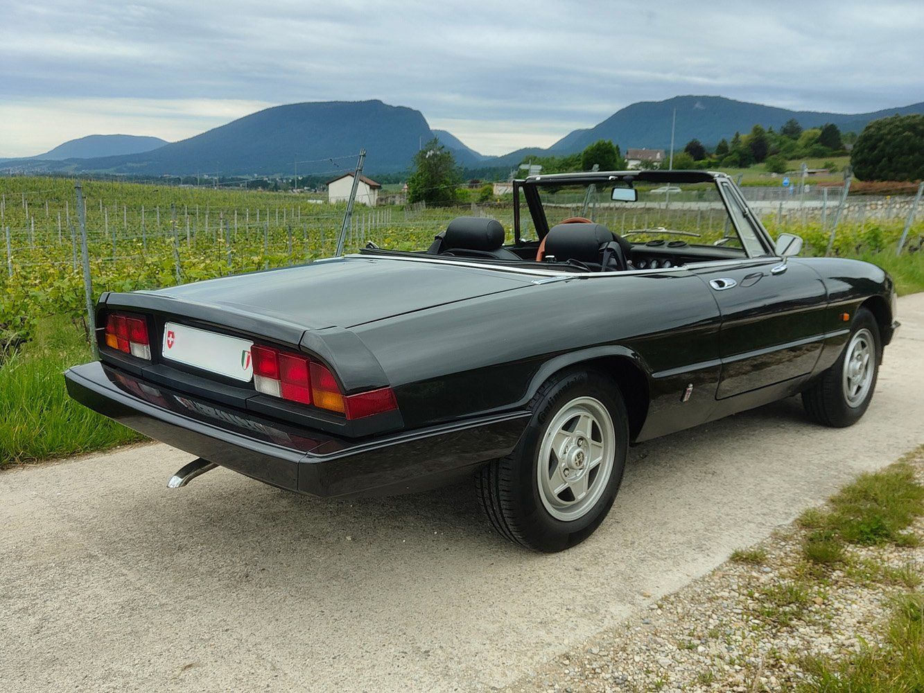 Alfa Romeo Autos: Alfa Romeo Spider 2.0 – Gebraucht aus Peseux von Goldorak3 1