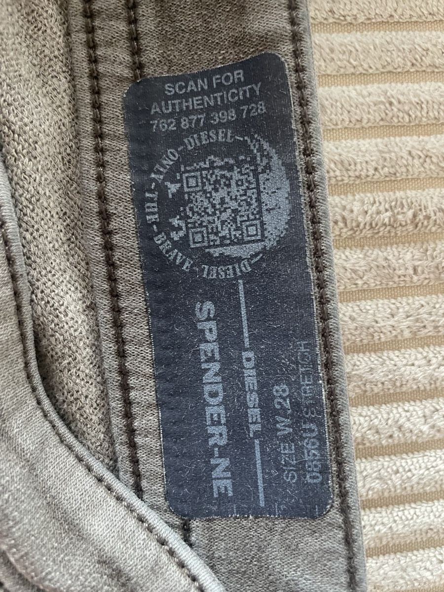 Diesel Jeans: DIESEL JoggJeans – Usato da Pâquier-Montbarry venduto da mir_687p 3