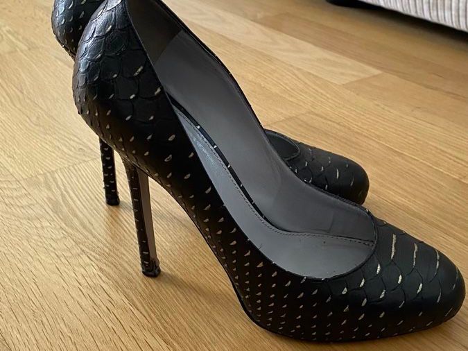 Sergio Rossi Scarpe da donna: SERGIO ROSSI DESIGNER PUMPS SCHWARZ GRÖSSE 38 – Usato da Thalwil venduto da olh_7cpg