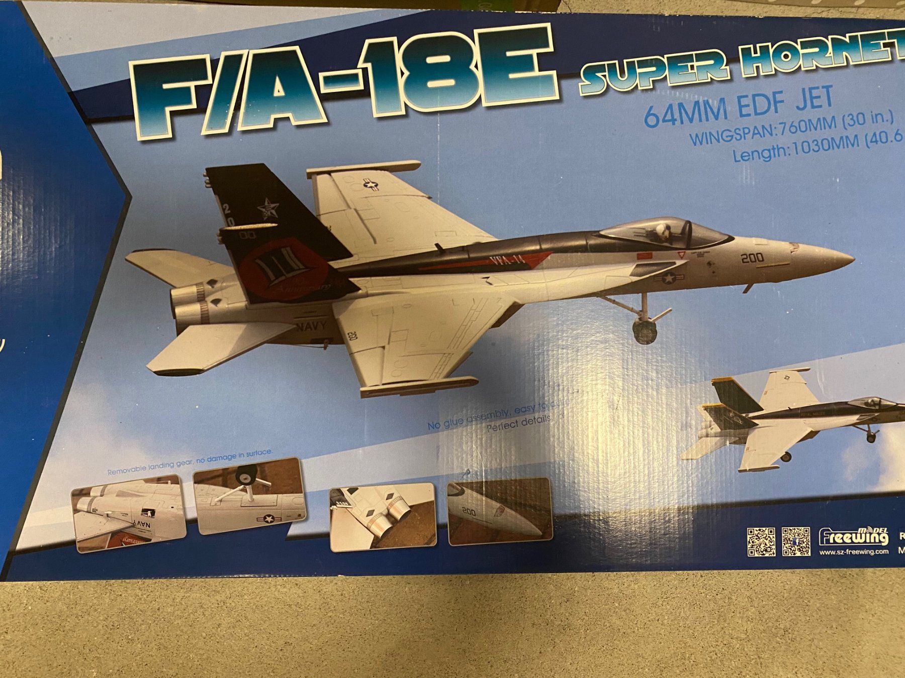 RC Kits de montage: FA 18 Freewing – Neuf avec emballage d'origine à Hägglingen par 66m_6hg9