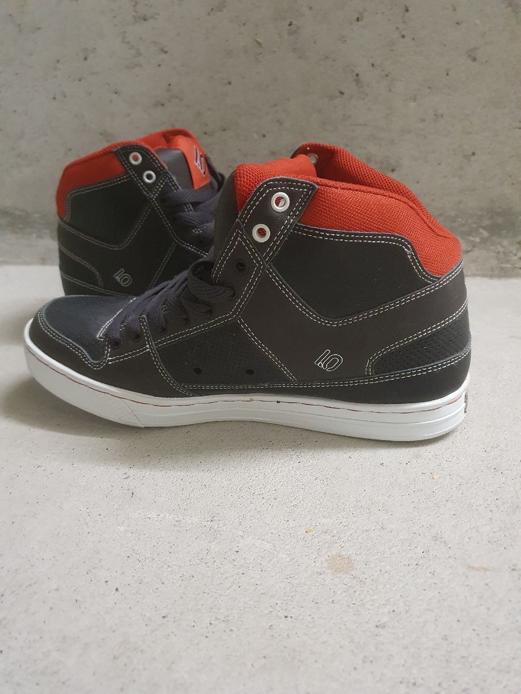 Scarpe da uomo: Five Ten 45 – Nuovo e nell'imballaggio originale da Basel venduto da germanbrickhouse 2