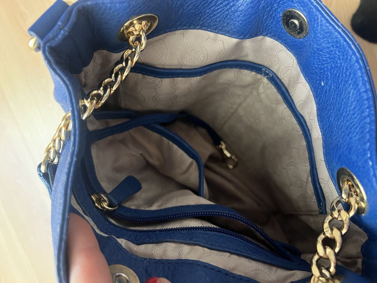 Michael Kors Borse da donna: Michael Kors Handtasche blau – Usato da St. Gallen venduto da deborahM95 3