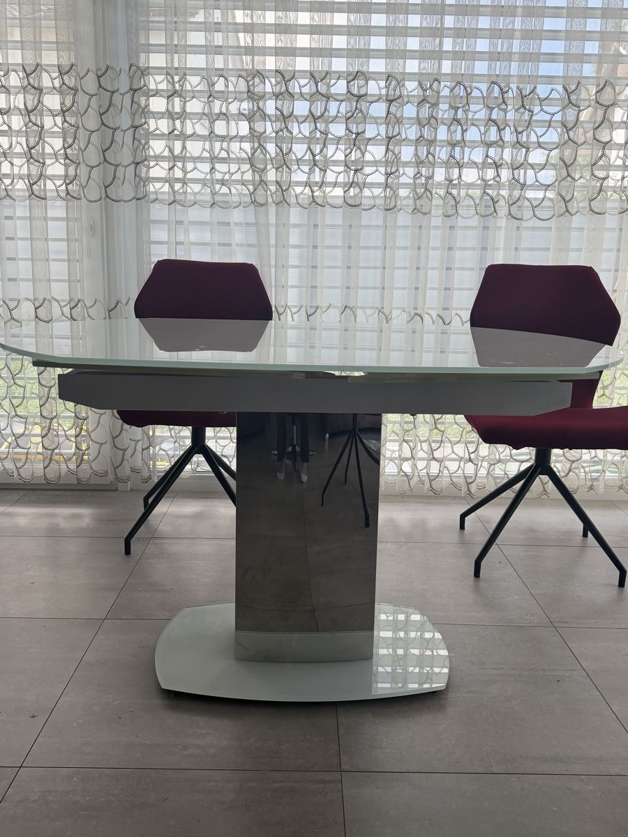 Tables: Esstisch  – D'occasion à Gerlafingen par min_t6vd