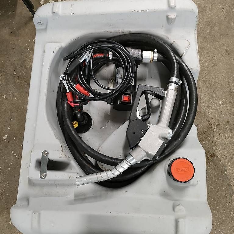 Accessori per altri veicoli: Dieseltank – Usato da Niederwil SG venduto da annot03 2