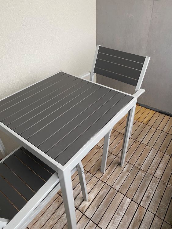 Garten/Balkontisch mit 2 Stühlen Kaufen auf Ricardo