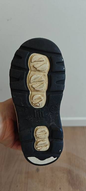 Scarpe per ragazzi: Gummistiefel Gr 27 – Usato da Zürich venduto da ElizavetaT 2