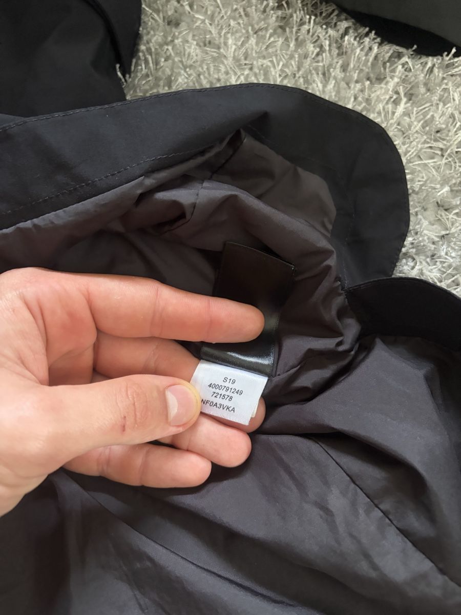 North Face Giacche: North Face Dryvent Black Jacket Size S  – Nuovo (secondo la descrizione) da Brislach venduto da edu_t6pq 8