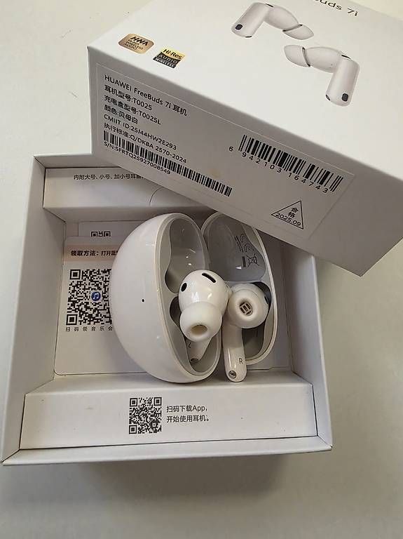 Cuffie: Neue Bluetooth in-ear Kopfhörer Huawei FreeBuds 7i – Usato da Rieden AG venduto da Sandra_Waldburger 1