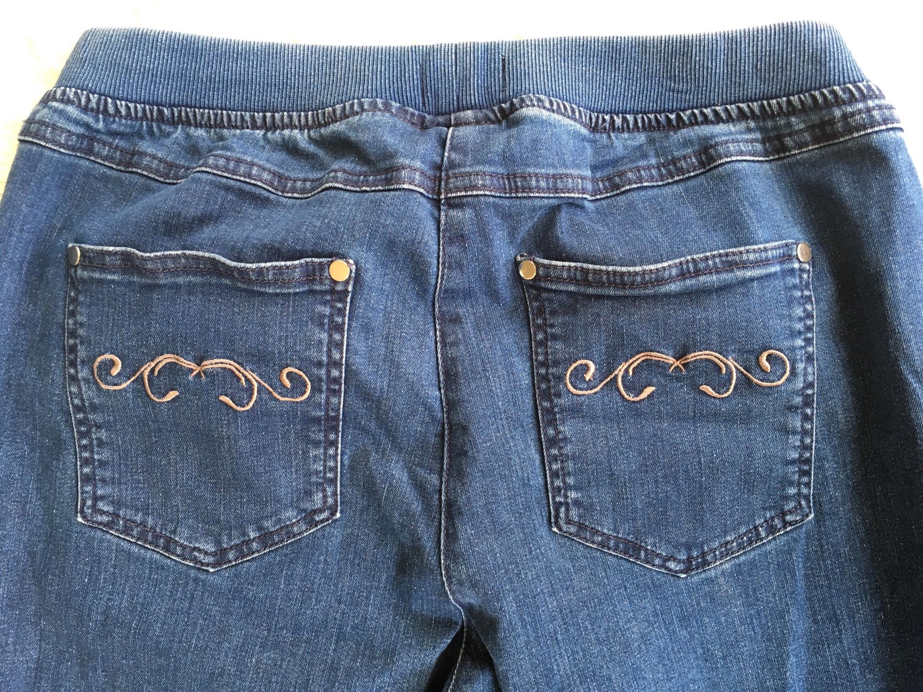 Pantaloni: Damenhose m. collection - Grösse 44 – Usato da Altdorf UR venduto da Mini037 6
