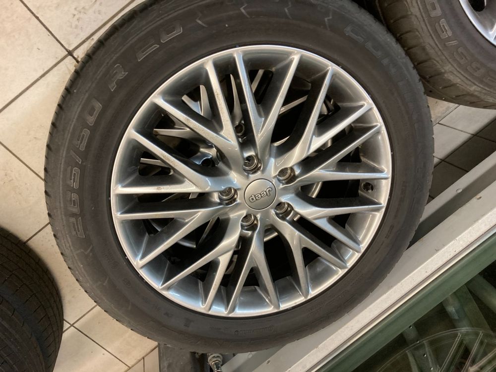 Jeep Grand Cherokee Summit Sommerräder 265/50R20 (Gebraucht) in Cham ...