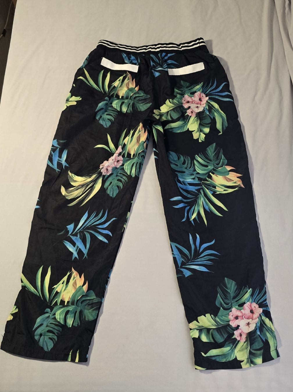 Hosen: Hose – Gebraucht aus Basel von gin_77cv 1